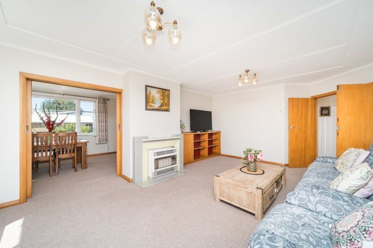 Photo of property in 7 Innes Place, Roslyn, Palmerston North, 4414