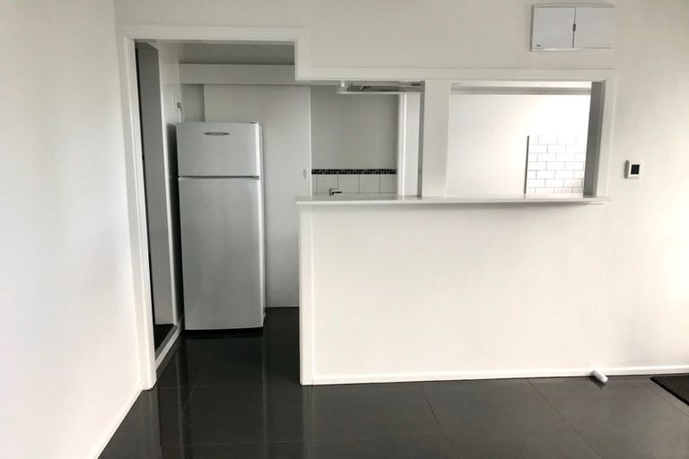 Photo of property in 50 Townsend Road, Miramar, Wellington, 6022