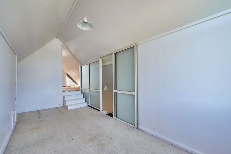 Photo of property in 4/341 College Street, West End, Palmerston North, 4410