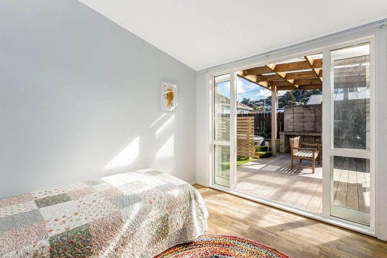 Photo of property in 37 Humber Street, Island Bay, Wellington, 6023