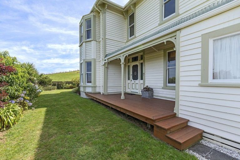 Photo of property in 30a Pohutukawa Place, Bell Block, New Plymouth, 4312