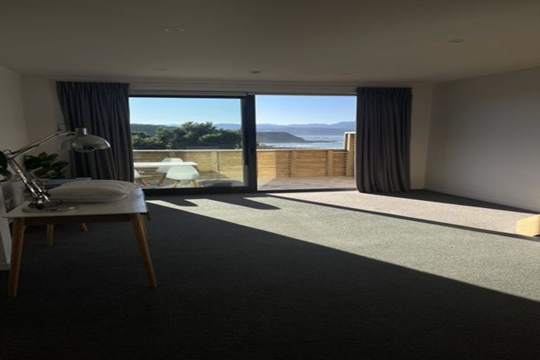 Photo of property in 7/52 High Street, Island Bay, Wellington, 6023