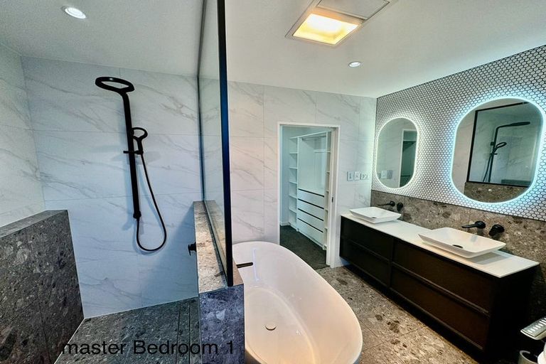 Photo of property in 12 Caldwell Place, Pinehill, Auckland, 0632