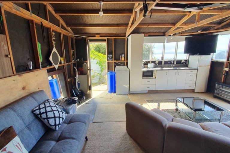 Photo of property in 11 Edith Ridge Road, Kawau Island, 0920