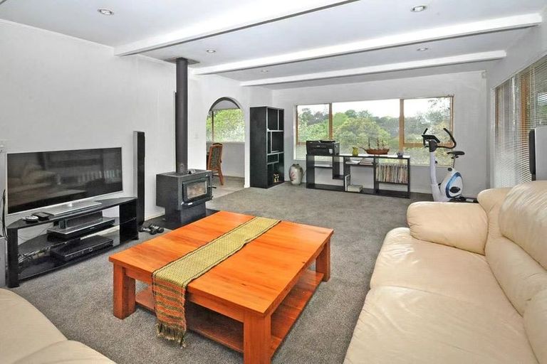 Photo of property in 3 Kegworth Place, Browns Bay, Auckland, 0630