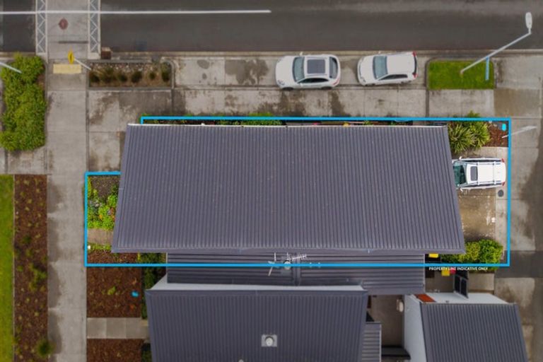 Photo of property in 16 Malcolm Calder Road, Hobsonville, Auckland, 0616