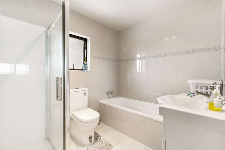 Photo of property in 121d Maich Road, Manurewa, Auckland, 2102