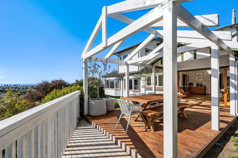 Photo of property in 29 Havelock Road, Hospital Hill, Napier, 4110