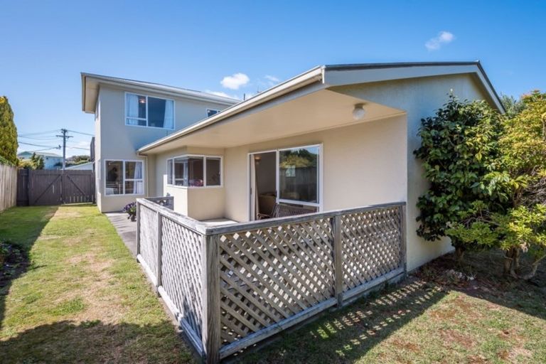 Photo of property in 115 Alexander Road, Raumati Beach, Paraparaumu, 5032