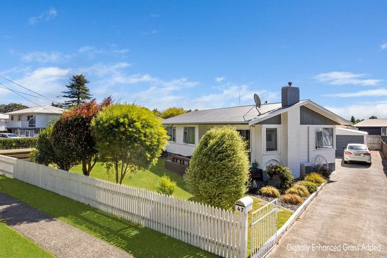 Photo of property in 47 Carlyle Street, Leamington, Cambridge, 3432