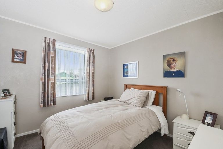 Photo of property in 6 Wairoa Place, Tokoroa, 3420