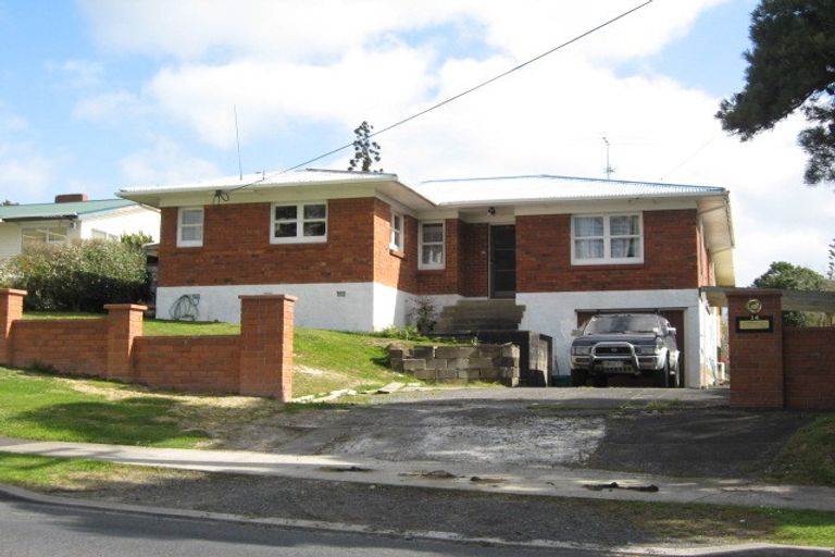 Photo of property in 14 Trig Road, West Harbour, Auckland, 0618