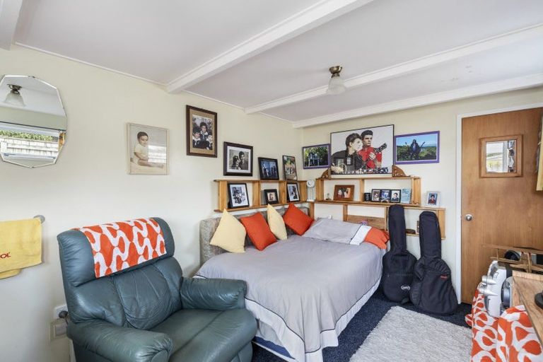 Photo of property in 2/220 Coronation Avenue, Welbourn, New Plymouth, 4310