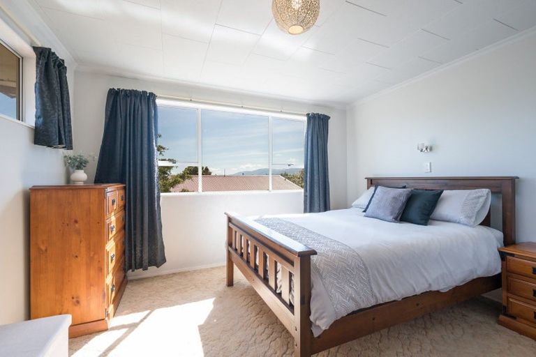 Photo of property in 12 Hollis Place, Brightwater, 7022