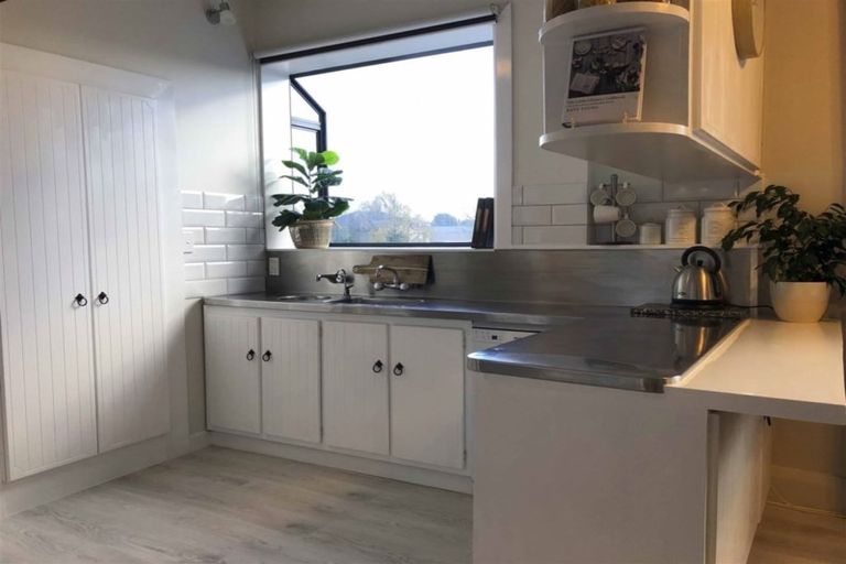 Photo of property in 1 Collingwood Street, Strathern, Invercargill, 9812