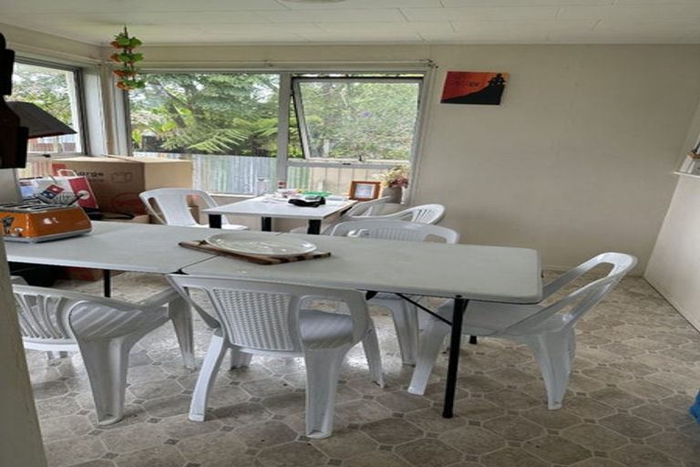 Photo of property in 8 Carey Place, Otara, Auckland, 2023