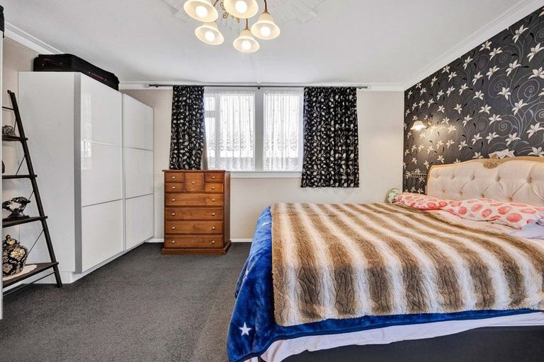 Photo of property in 227 South Road, Hawera, 4610