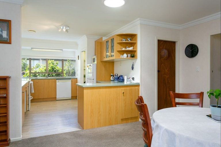 Photo of property in 52b Hamilton Road, Cambridge, 3434