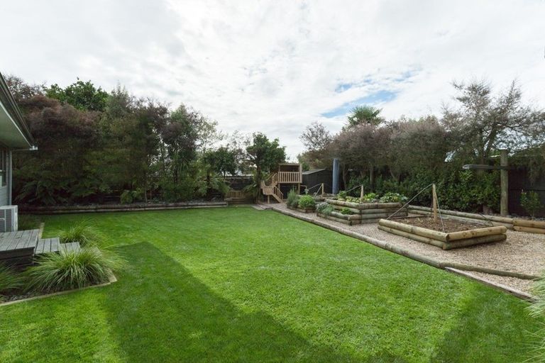 Photo of property in 71b Hall Street, Cambridge, 3434