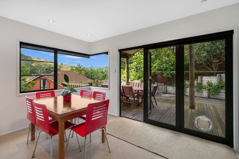 Photo of property in 6a Kokako Place, Taradale, Napier, 4112