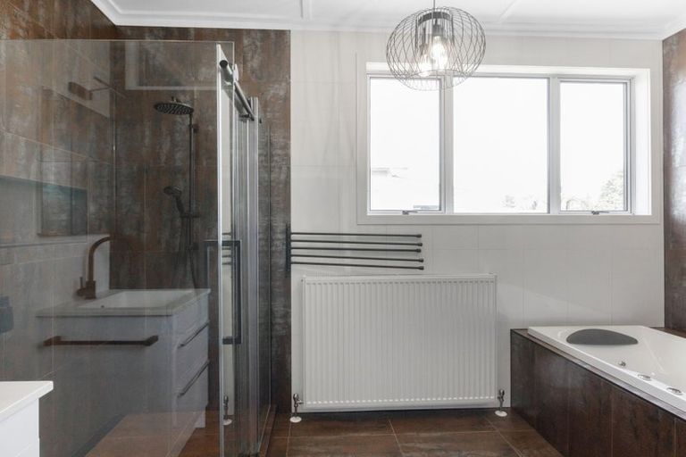 Photo of property in 10 Orowaiti Road, Westport, 7825