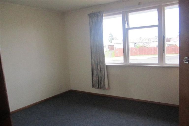 Photo of property in 31-33 Hinemoa Street, Levin, 5510