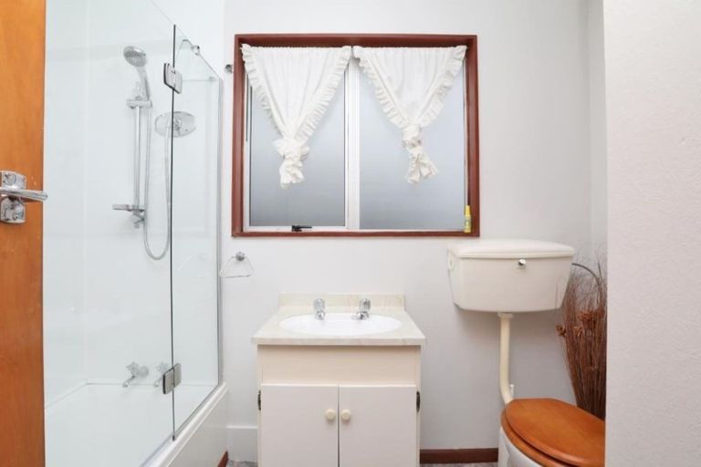 Photo of property in 21 O'byrne Street, Waikiwi, Invercargill, 9810