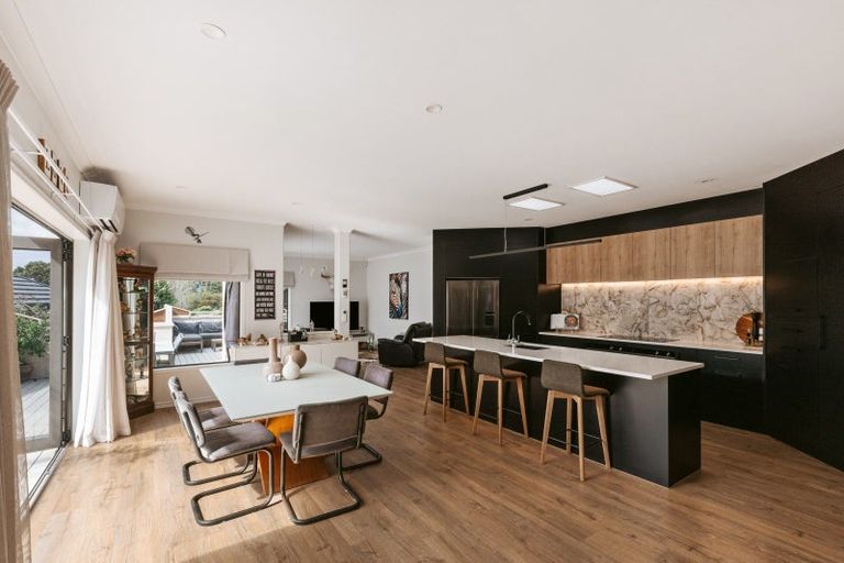 Photo of property in 12 Woodleigh Place, Ohauiti, Tauranga, 3112