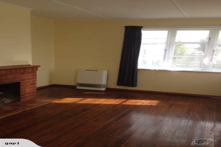 Photo of property in 5-7 Esk Street, Roslyn, Palmerston North, 4414