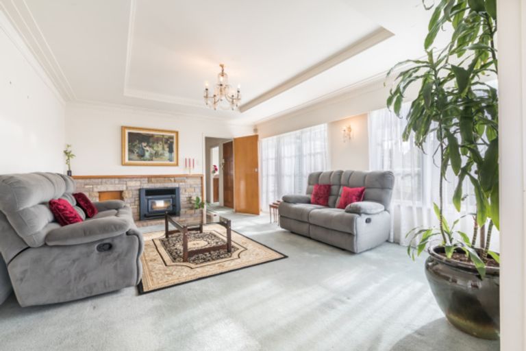 Photo of property in 188 White Swan Road, Mount Roskill, Auckland, 1041