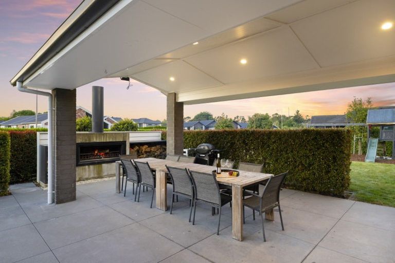 Photo of property in 26 Mike Smith Drive, Cambridge, 3434