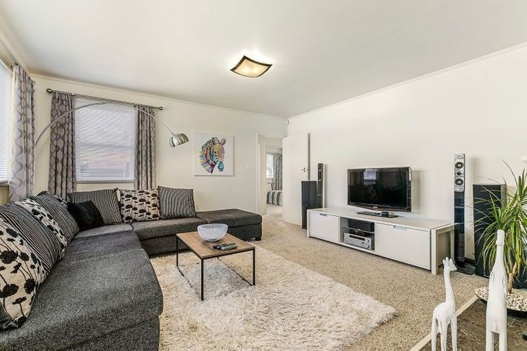 Photo of property in 4 Frangipani Avenue, Manurewa, Auckland, 2102