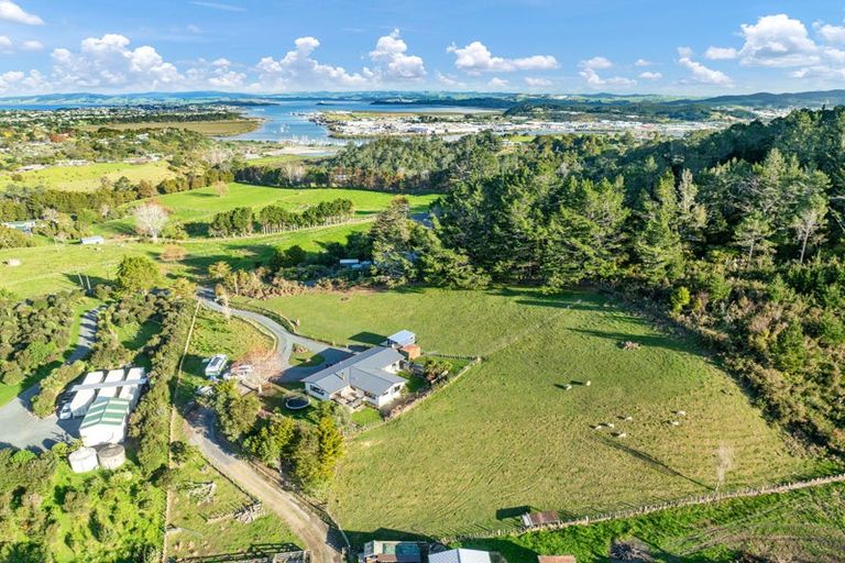 Photo of property in 75 Old Parua Bay Road, Parahaki, Whangarei, 0175
