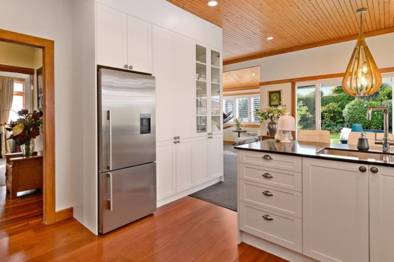 Photo of property in 37 Sumner Street, Glenholme, Rotorua, 3010