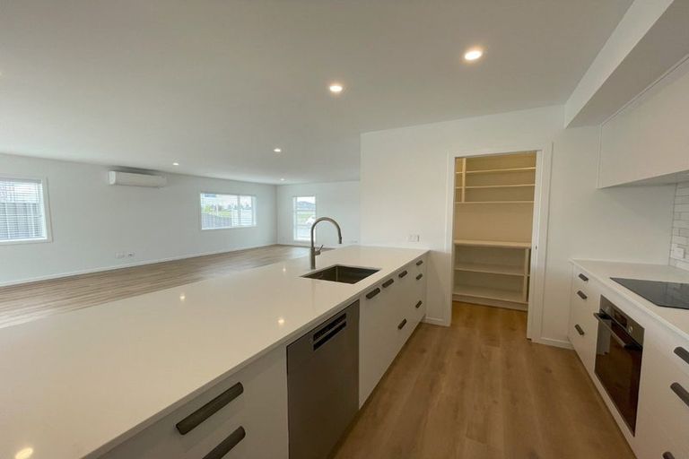 Photo of property in 51 Wai Whatu Street, Meeanee, Napier, 4110