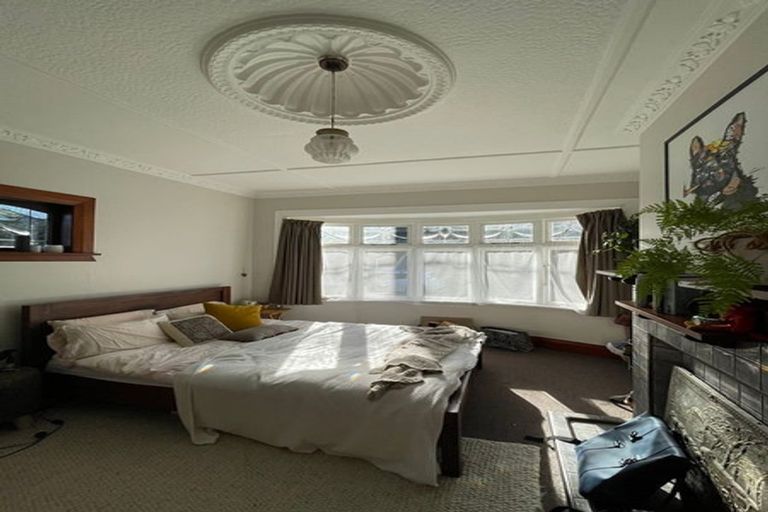 Photo of property in 76 Mornington Road, Brooklyn, Wellington, 6021