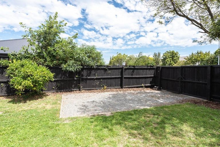 Photo of property in 6 Tika Street, Riccarton, Christchurch, 8041