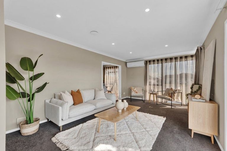 Photo of property in 12 Esk Place, Aranui, Christchurch, 8061