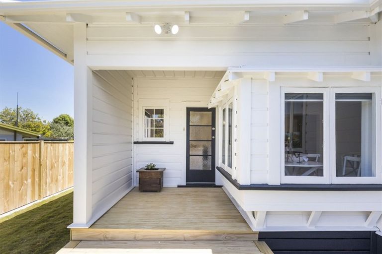 Photo of property in 5c Camden Street, Feilding, 4702