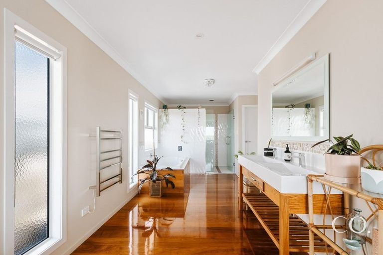 Photo of property in 39 Coral Drive, Papamoa Beach, Papamoa, 3118