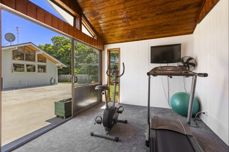 Photo of property in 12b Woodleigh Street, Frankleigh Park, New Plymouth, 4310