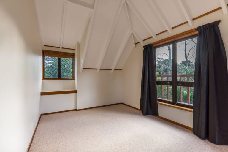 Photo of property in 72a Beach Road, Mellons Bay, Auckland, 2014
