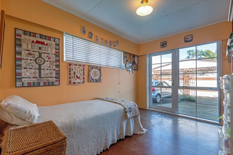 Photo of property in 48 Maxwells Line, Awapuni, Palmerston North, 4412