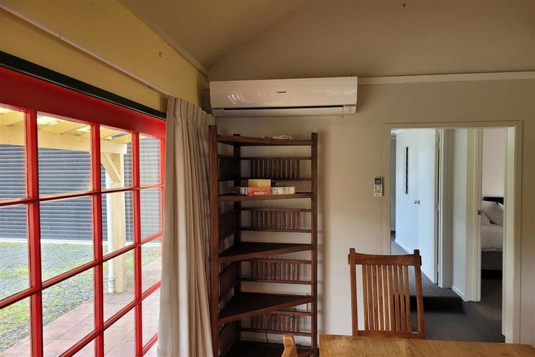 Photo of property in 1465 Clevedon Kawakawa Road, Kawakawa Bay, Papakura, 2585