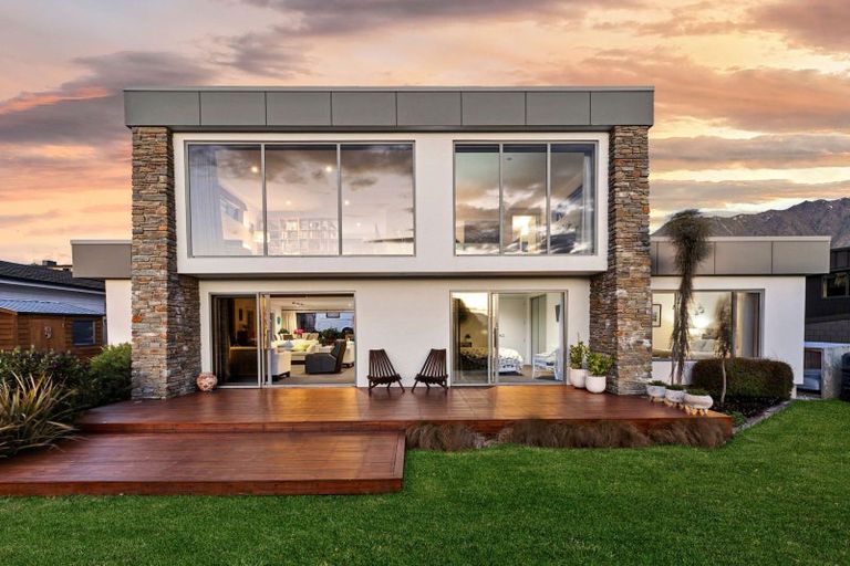 Photo of property in 59 Mcbride Street, Frankton, Queenstown, 9300