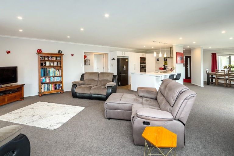 Photo of property in 41c Costley Street, Carterton, 5713