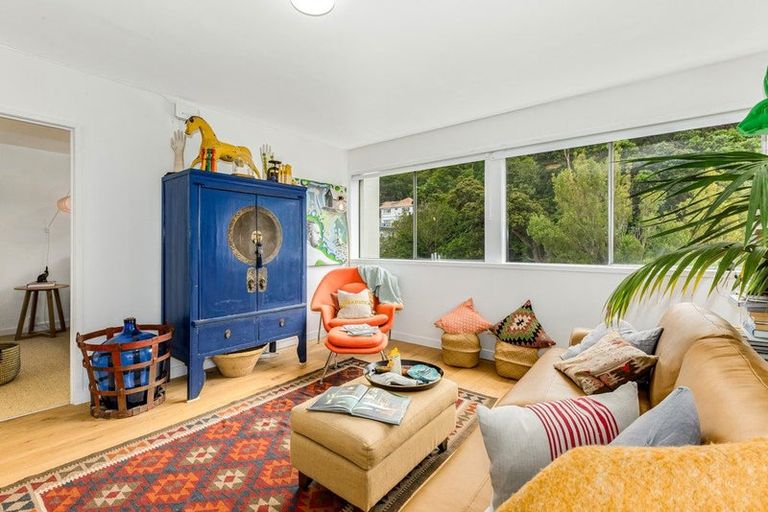 Photo of property in Grosvenor Flats, 19 Cottleville Terrace, Thorndon, Wellington, 6011