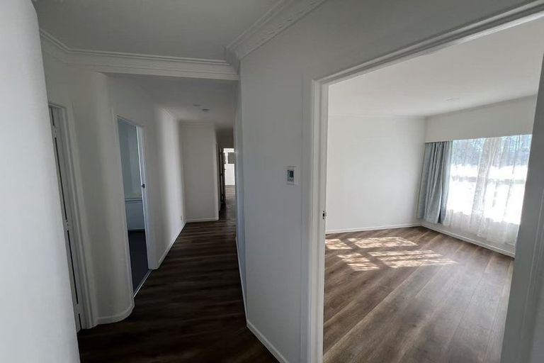 Photo of property in 11 Holden Place, Manukau, Auckland, 2025