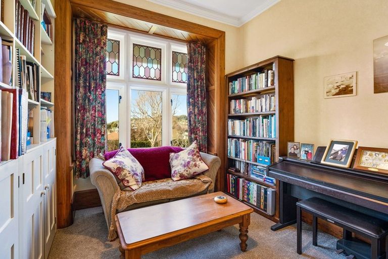 Photo of property in 45 Towey Street, South Hill, Oamaru, 9400