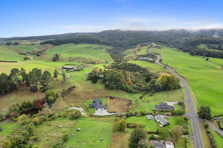 Photo of property in 13 Tari Road, Pukeatua, 3880